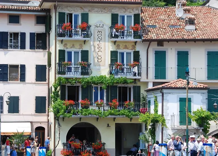 Ristorante MontebaldoAlbergo